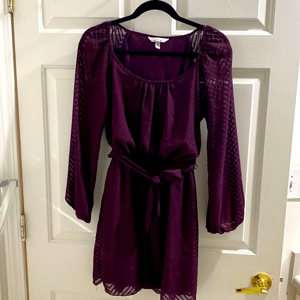 Long sleeves burgundy dress